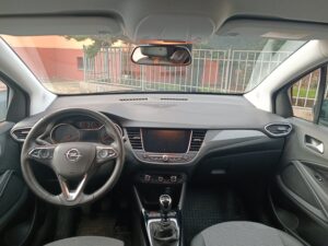 Interiér Opel Crossland