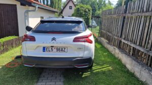 Citroën C5 X PHEV 225 zadní část (foto Jan Švandrlík)